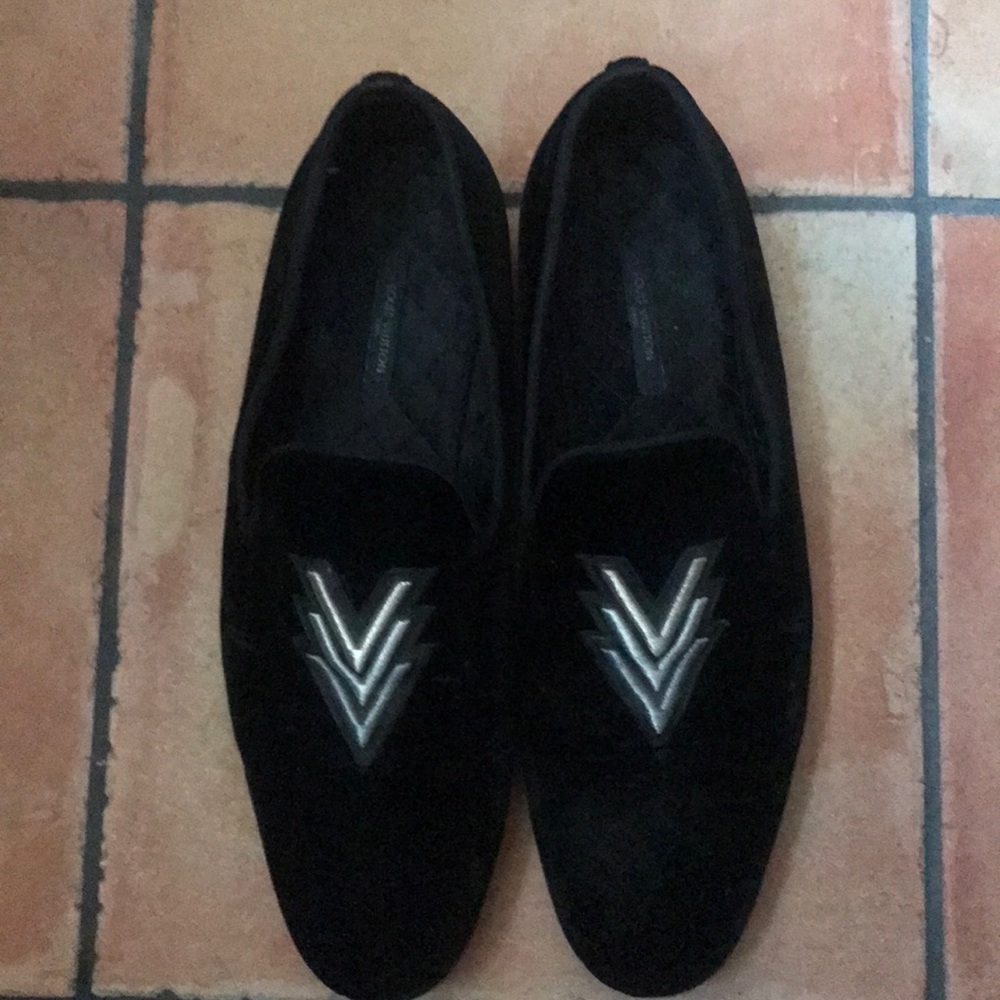 RARE Louis Vuitton Slippers
